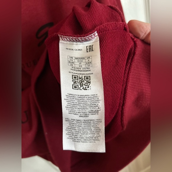 Guess high low  sweatshirt - Picture 6 of 11